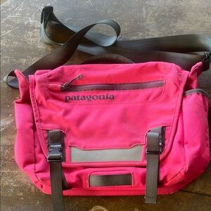 Patagonia Mini Messenger Shoulder Bag